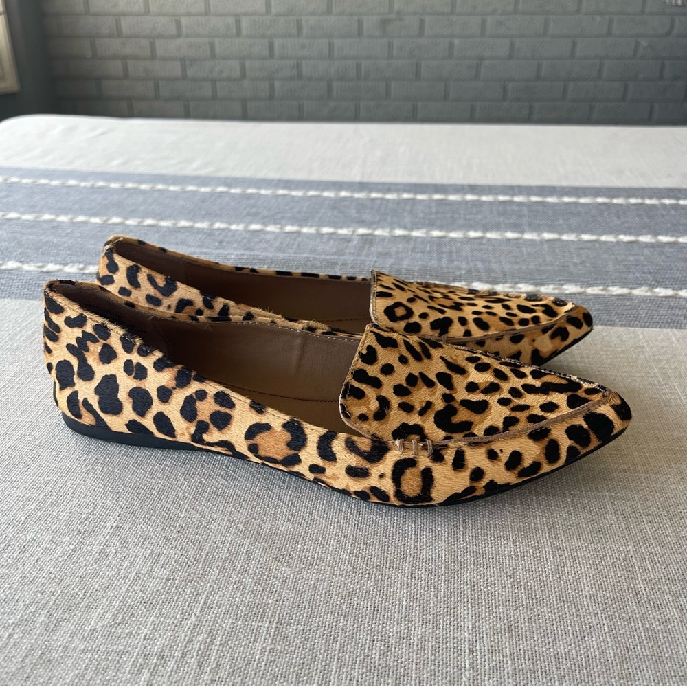 Steve Madden Feather Leopard Loafers Size 7 Genuine Calf Hair Flats - Picture 3 of 9
